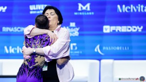 aa q onofriichuk taisiia ukr   deriugina irina ukr sfe01328 copia simone ferraro ph